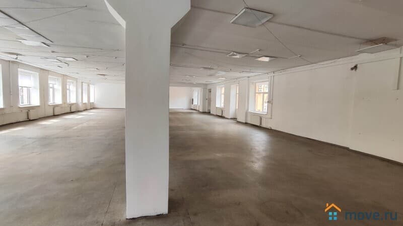 свободного назначения, 600 м&sup2;