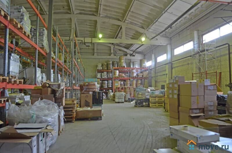 склад, 2056 м&sup2;