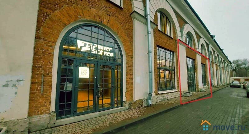 ОТП, 221 м&sup2;