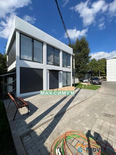 свободного назначения, 100 м&sup2;