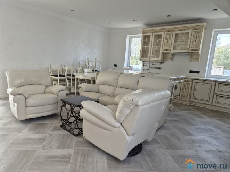 дом, 154 м&sup2;