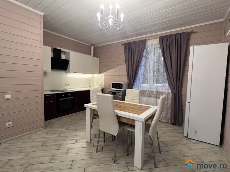 дом, 140 м&sup2;