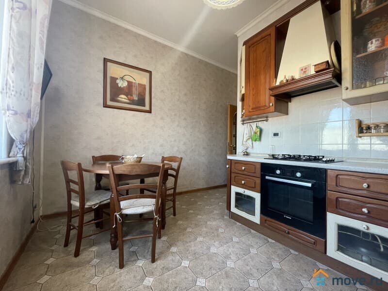 4-комн. квартира, 122 м²