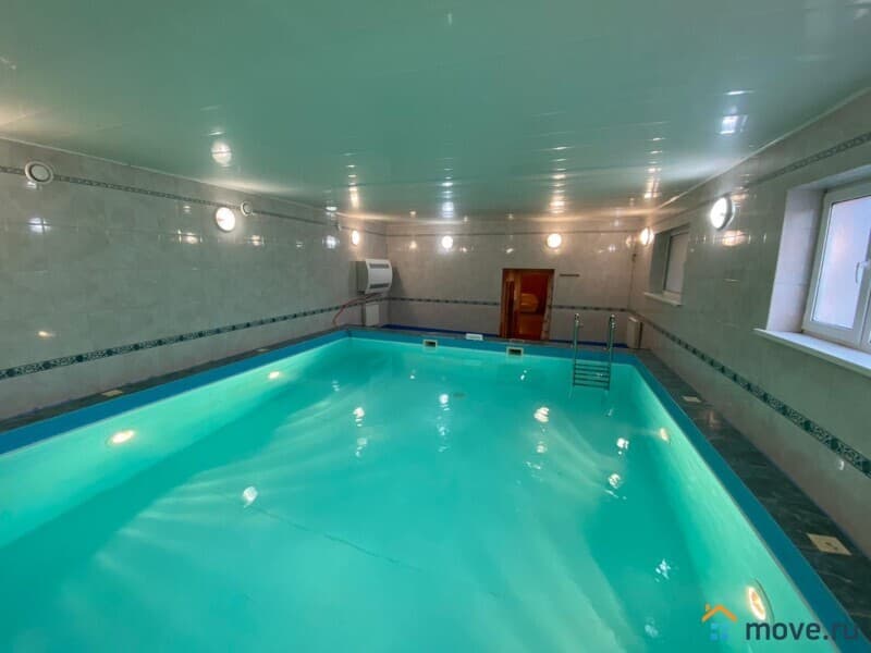 коттедж, 500 м&sup2;