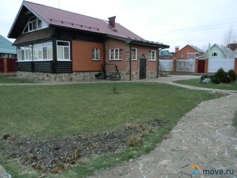 дом, 243 м&sup2;