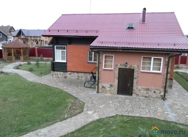 дом, 243 м&sup2;