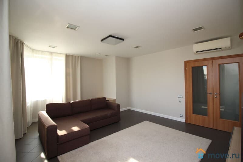 3-комн. квартира, 105 м&sup2;